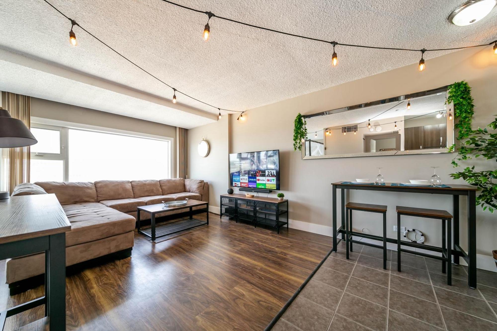 Ferienwohnung Rustic & Rogers Place, Free Parking! Edmonton Exterior foto